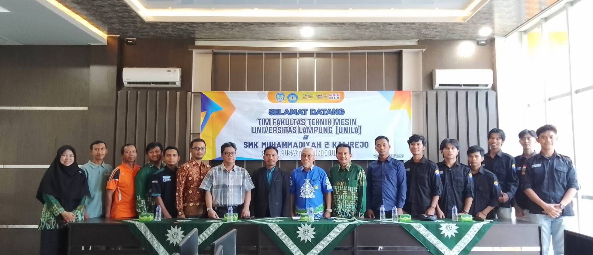 FT Unila dan SMK Muhammadiyah 2 Kalirejo Jajaki Kerjasama Bidang Pendidikan