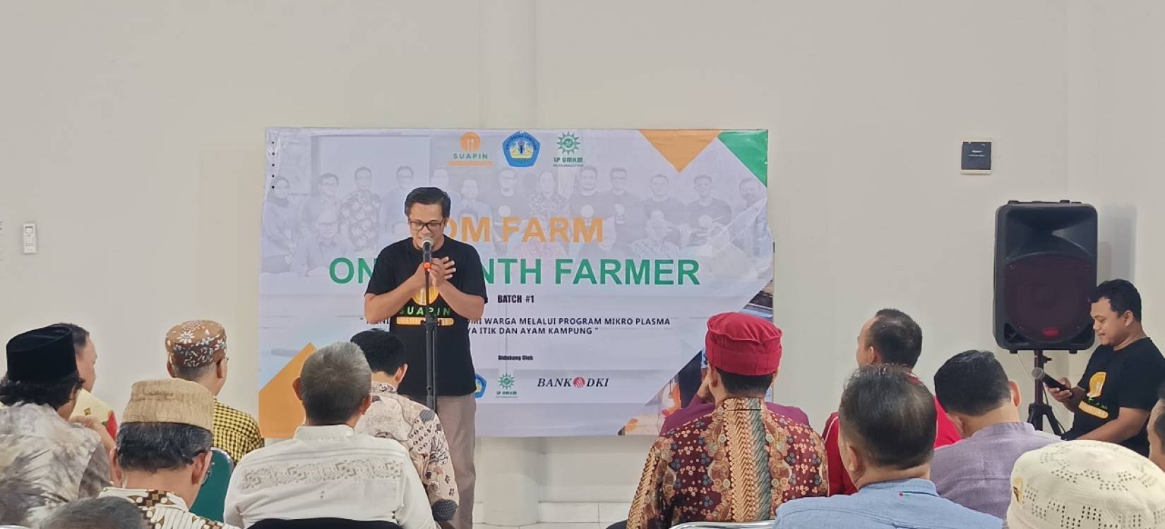 One Month Farmer Meningkatkan Ekonomi Warga Melalui Mikro Plasma Budidaya Itik dan Ayam Kampung